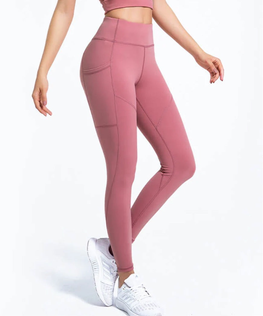 Janice- Pink workout pants